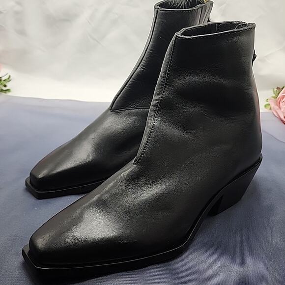 ALLSAINT LENORA ANKLE LEATHER BOOTS COLOR BLACK LADIES 40 NWOB - Picture 2 of 16